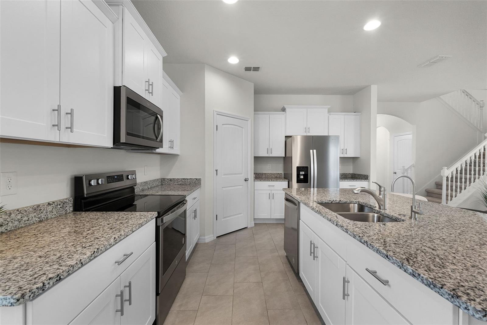 Image 8 of 52 For 16484 Angel Fish Road