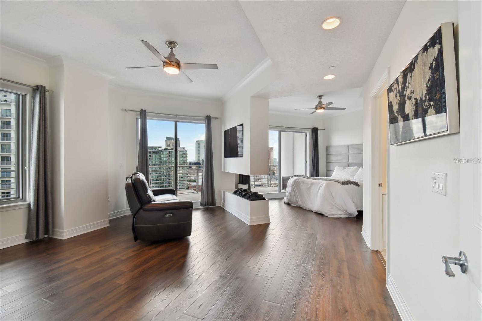 Image 21 of 60 For 1209 Cumberland Avenue 2101