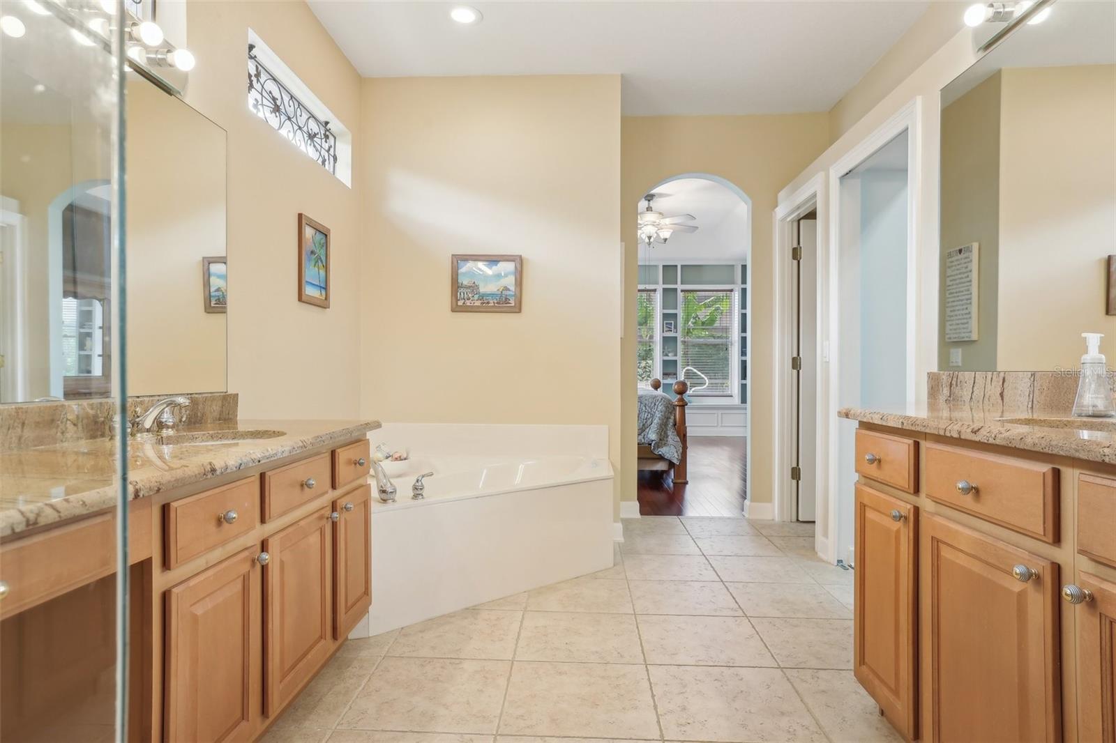 Image 28 of 65 For 13524 Glynshel Drive