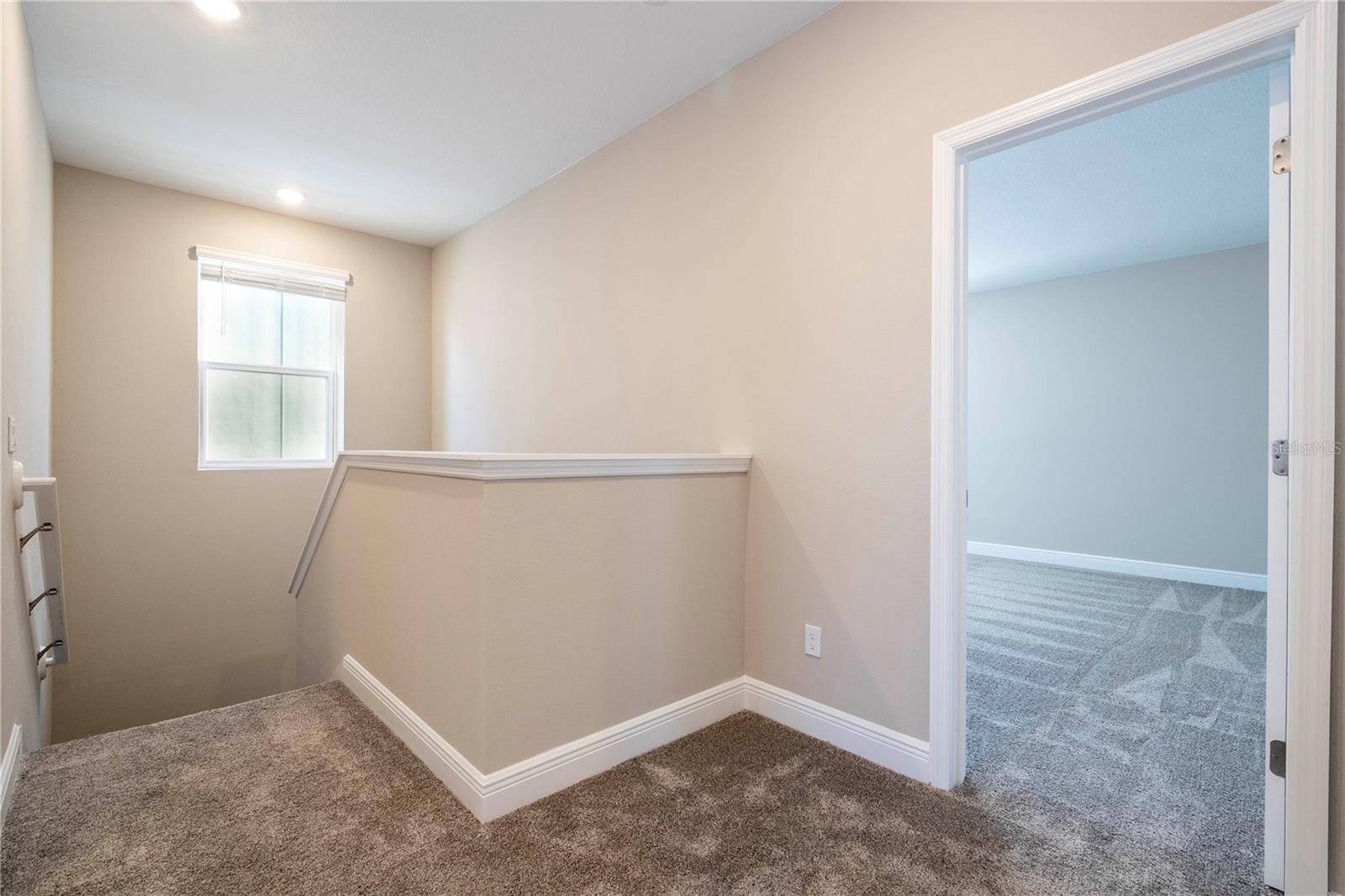 Image 40 of 75 For 16103 Silver Brook Way