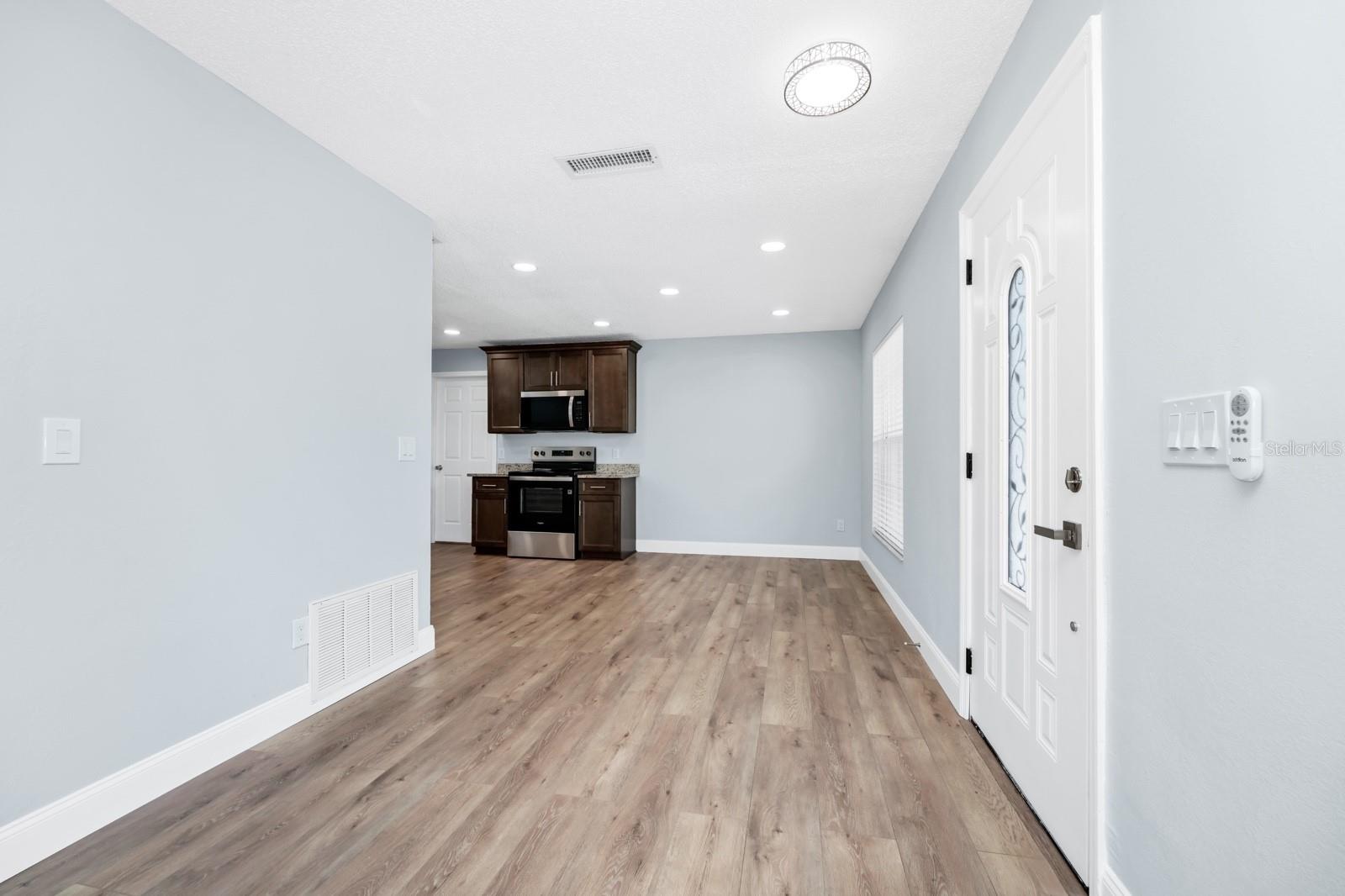 Image 18 of 47 For 7736 Tern Drive