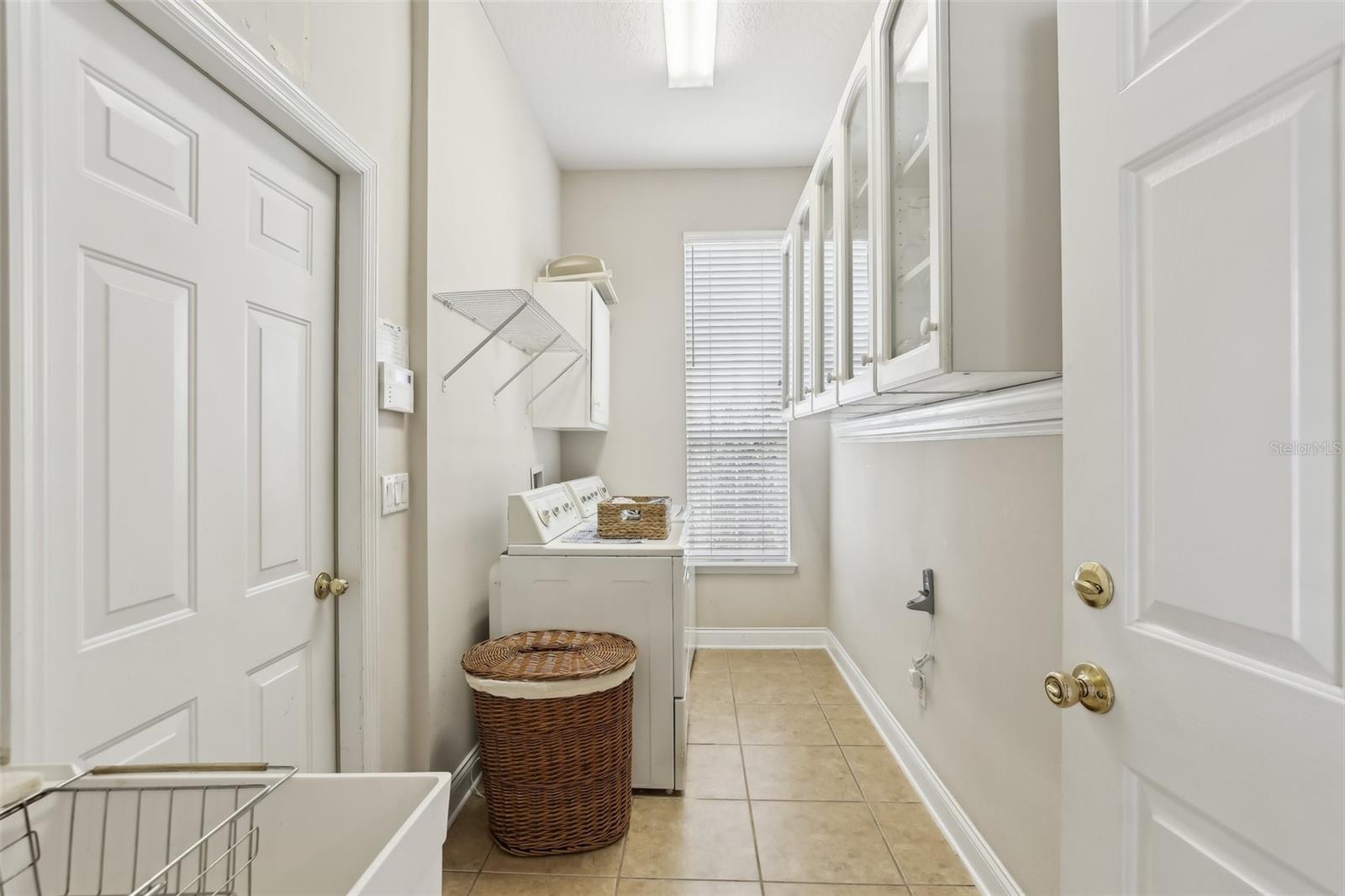 Image 21 of 44 For 3201 Glenmere Way