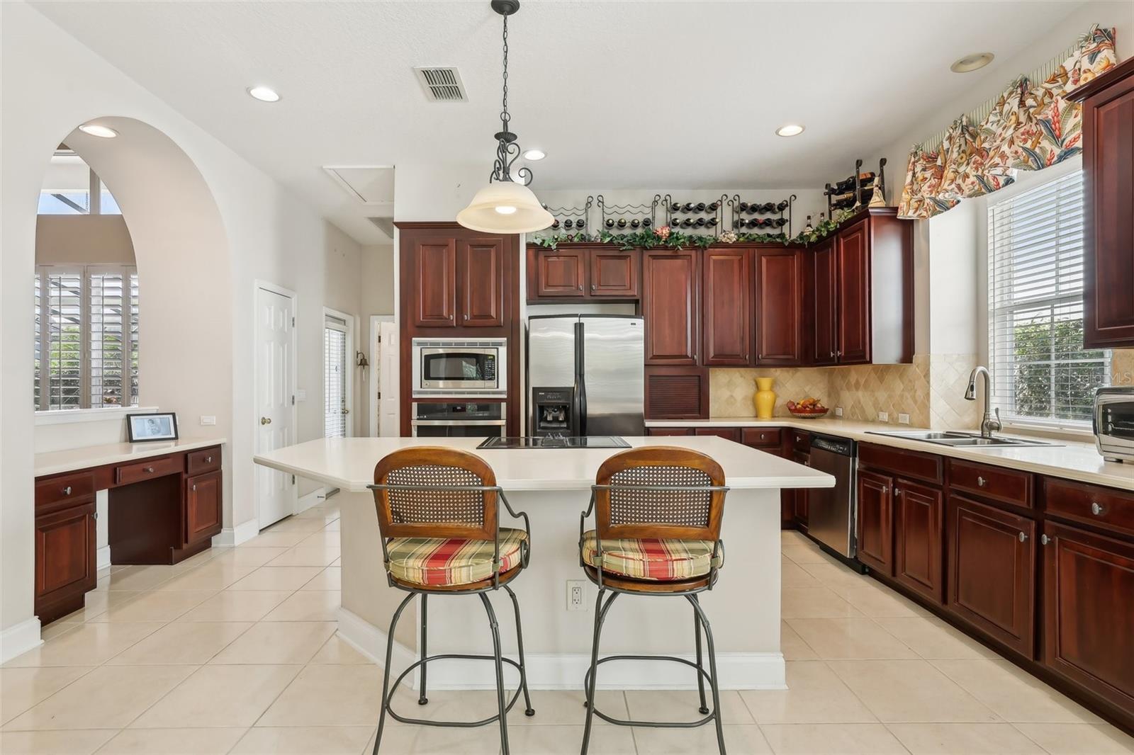 Image 7 of 44 For 3201 Glenmere Way