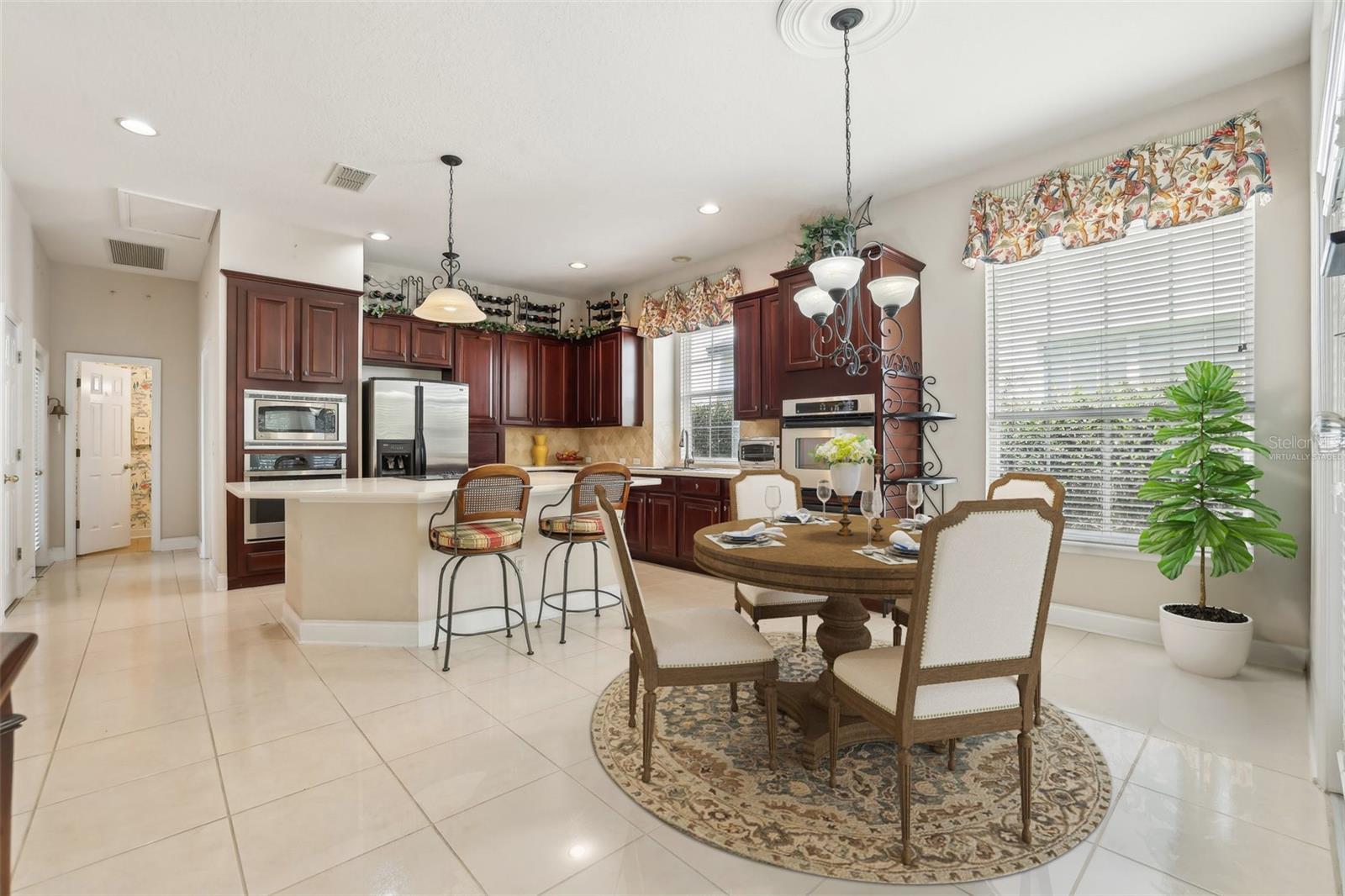 Image 8 of 44 For 3201 Glenmere Way