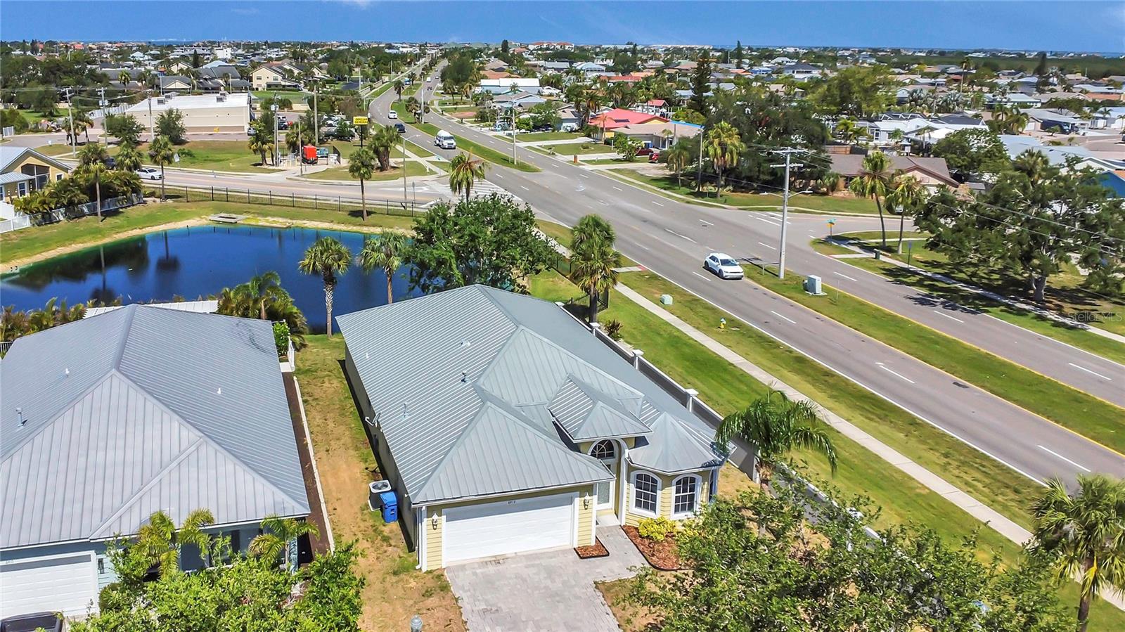 Image 30 of 34 For 6412 Coquina Island Cove