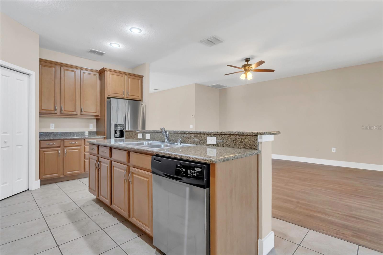 Image 8 of 34 For 6412 Coquina Island Cove