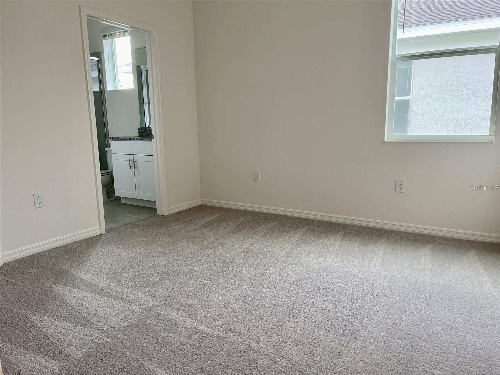 Image 7 of 20 For 2334 White Cedar Way