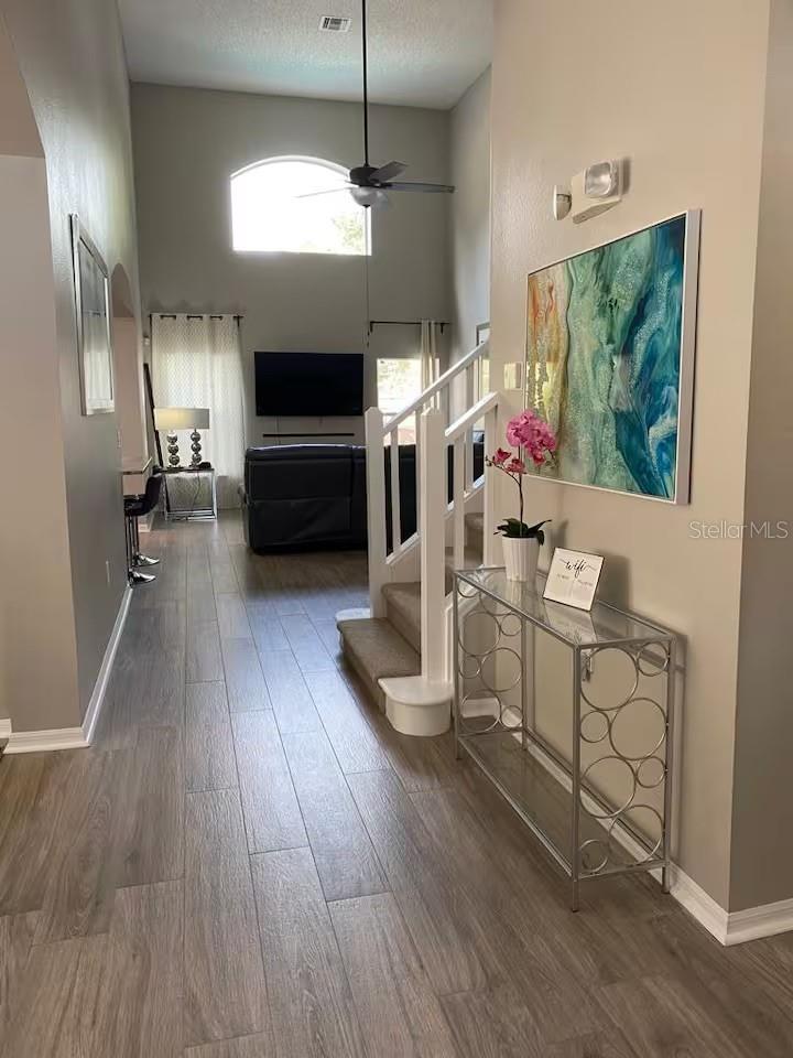 Image 4 of 22 For 1428 Casterton Circle