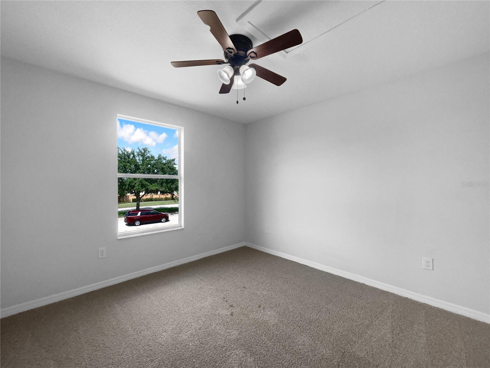 Listing photo id 27 for 10768 Carloway Hills Drive