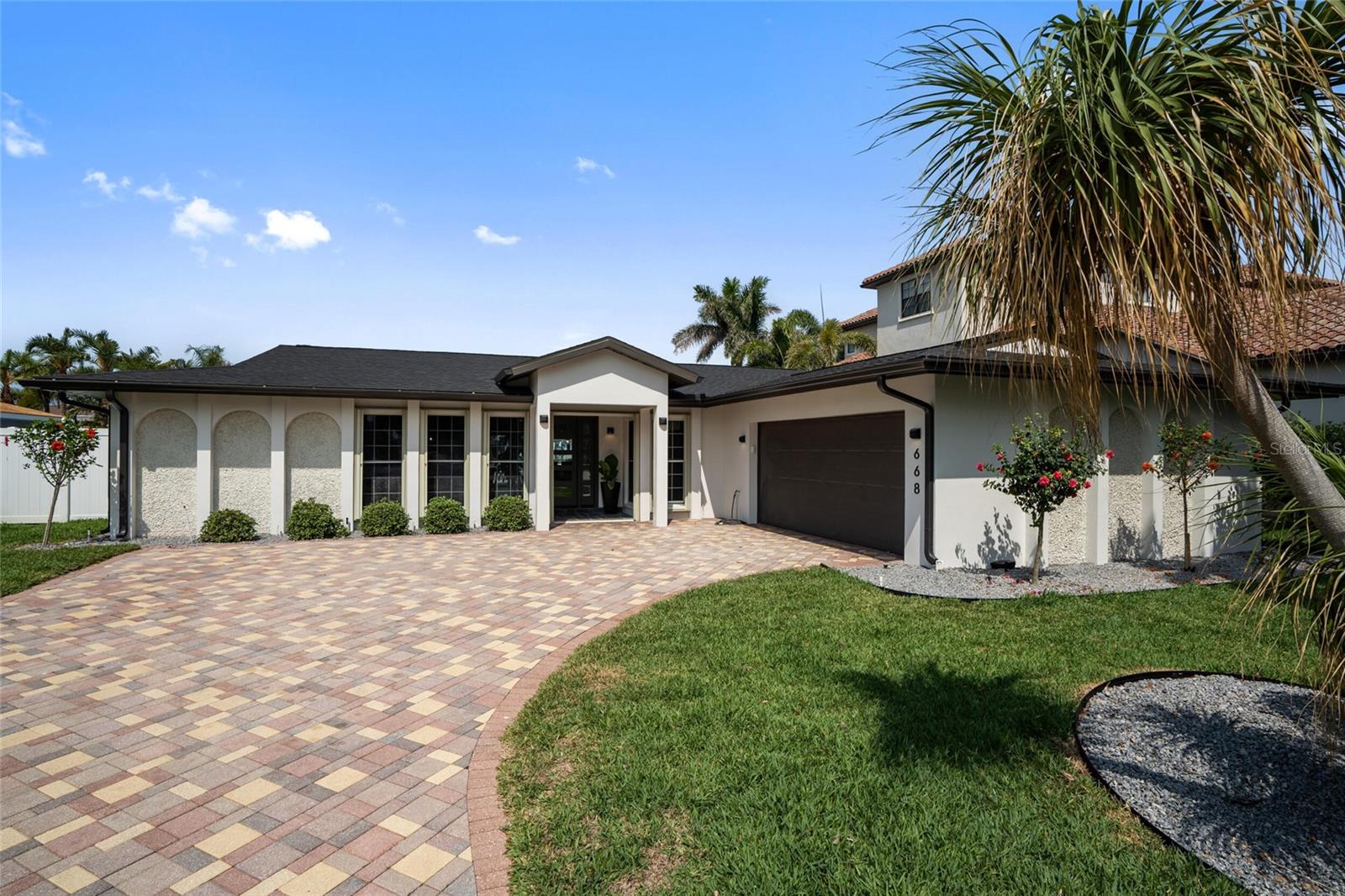 Details for 668 Harbor Island, CLEARWATER BEACH, FL 33767