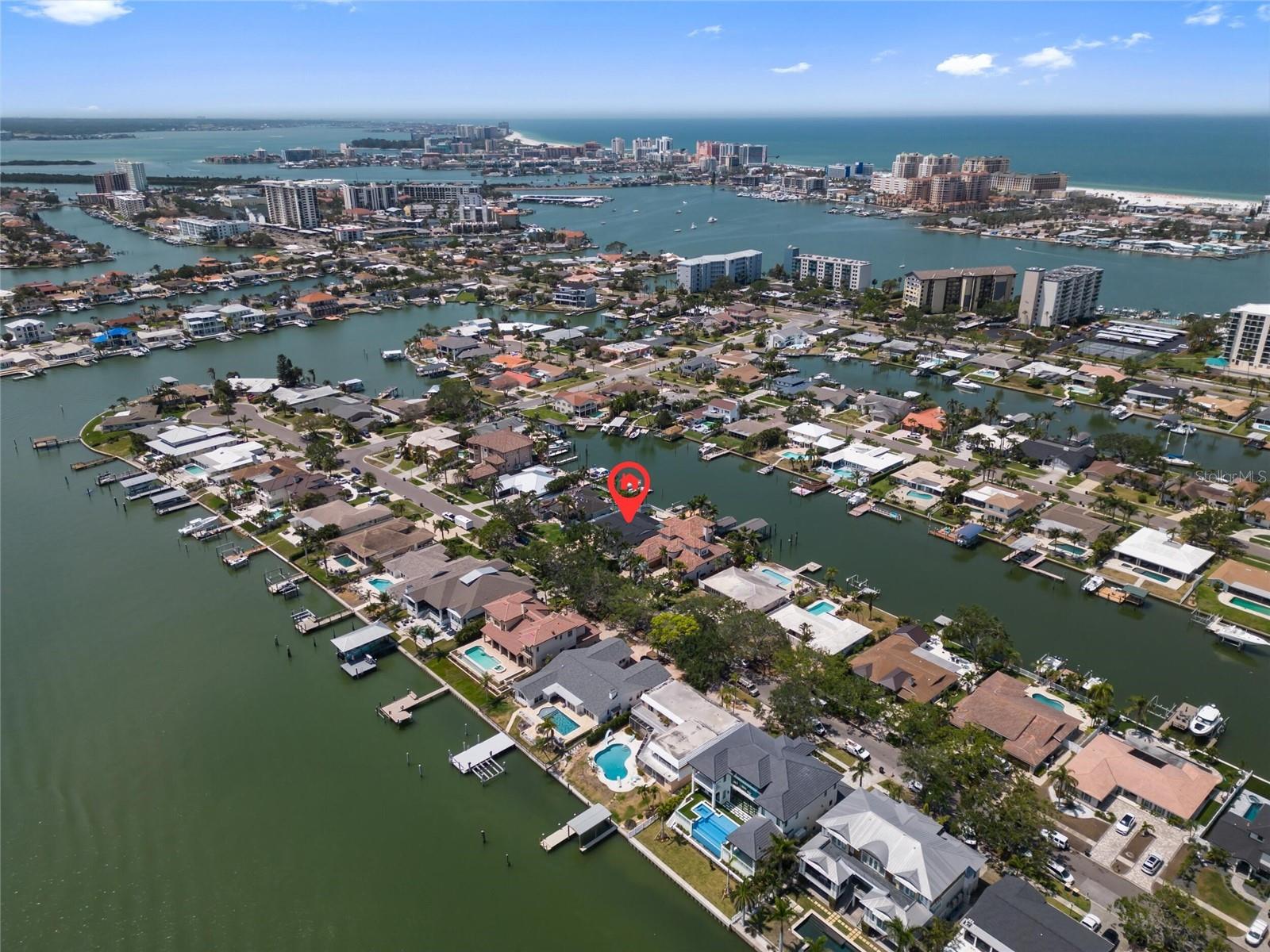 Image 4 of 36 For 668 Harbor Island