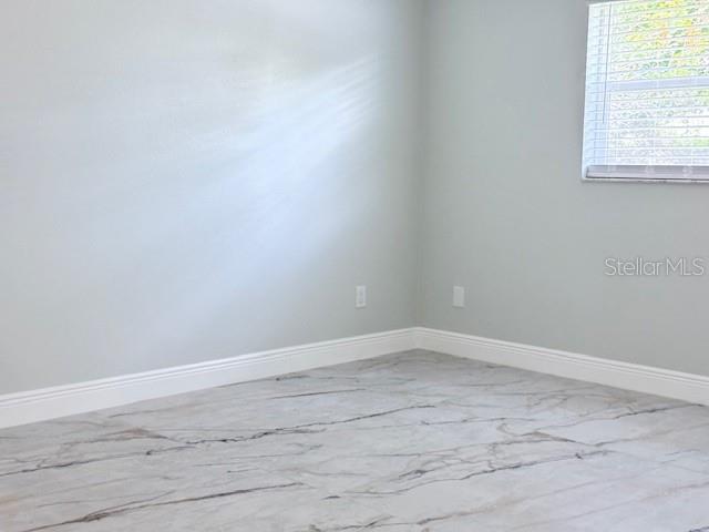 Image 13 of 41 For 2747 Rose Moss Lane