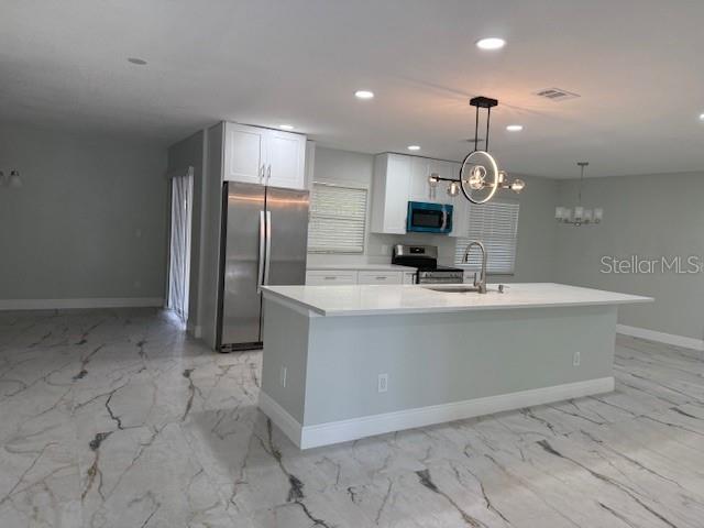 Image 3 of 41 For 2747 Rose Moss Lane
