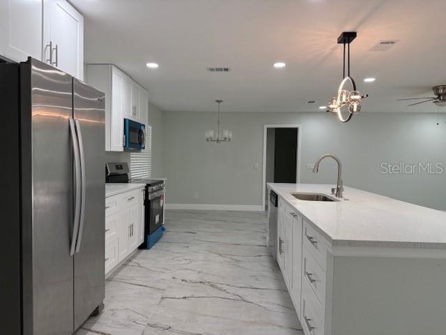 Image 8 of 41 For 2747 Rose Moss Lane
