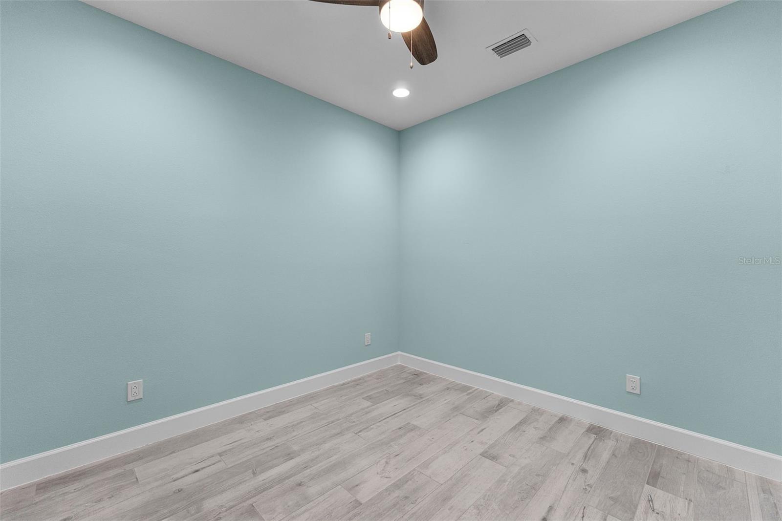Image 15 of 40 For 867 Bama Breeze Drive