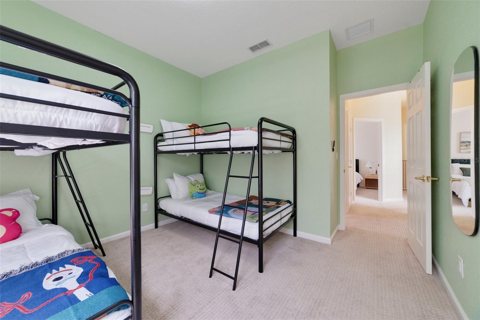 Image 17 of 24 For 2956 White Cedar Circle