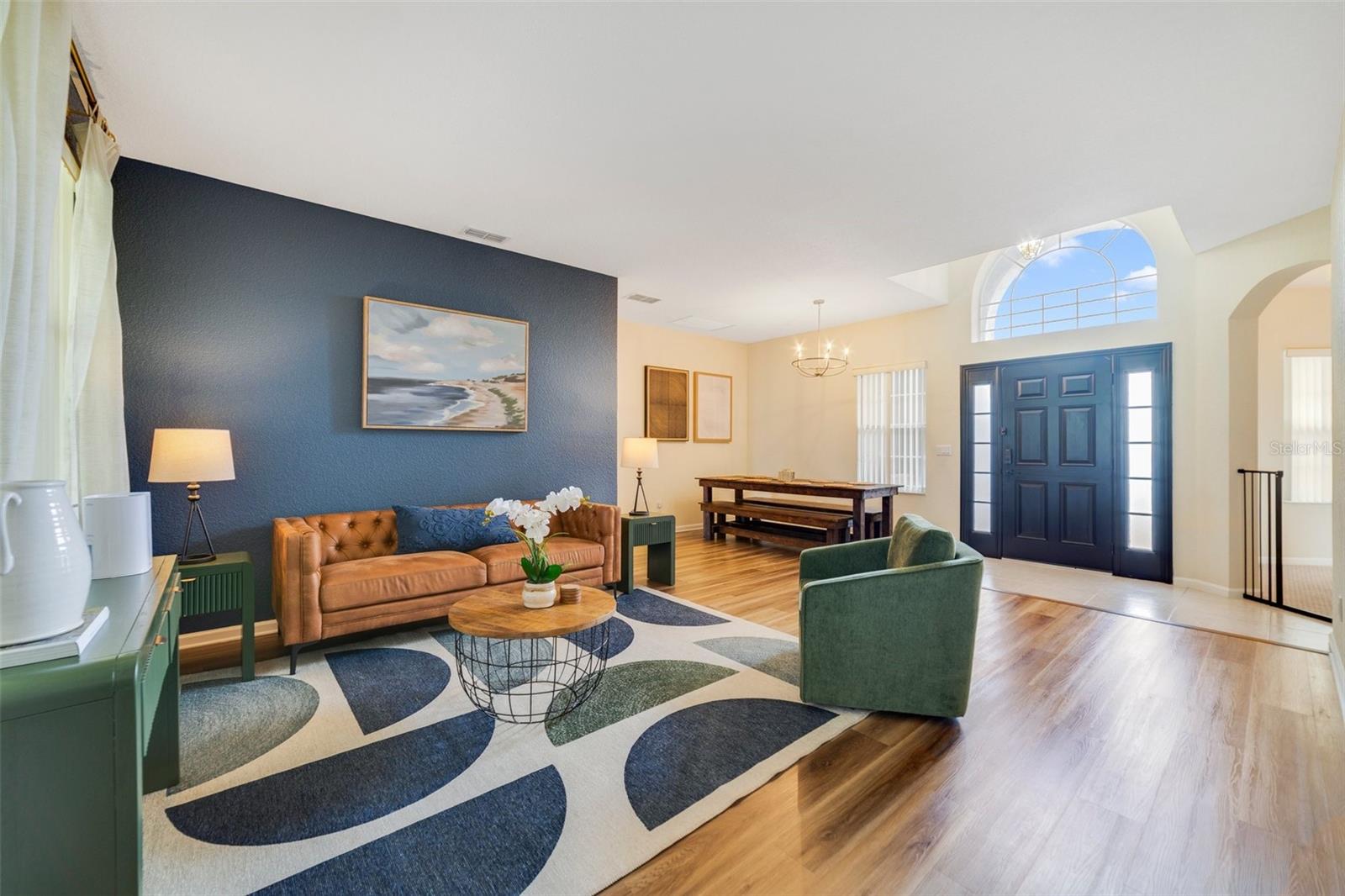 Image 3 of 24 For 2956 White Cedar Circle