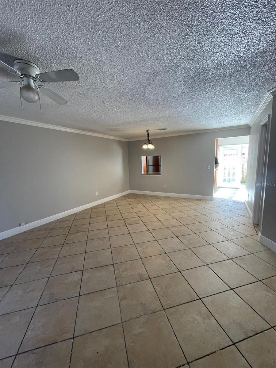 Image 2 of 13 For 6218 Yorktown Drive 15