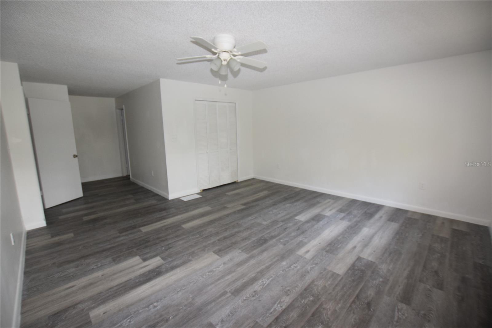 Image 18 of 25 For 908 Sumter Street