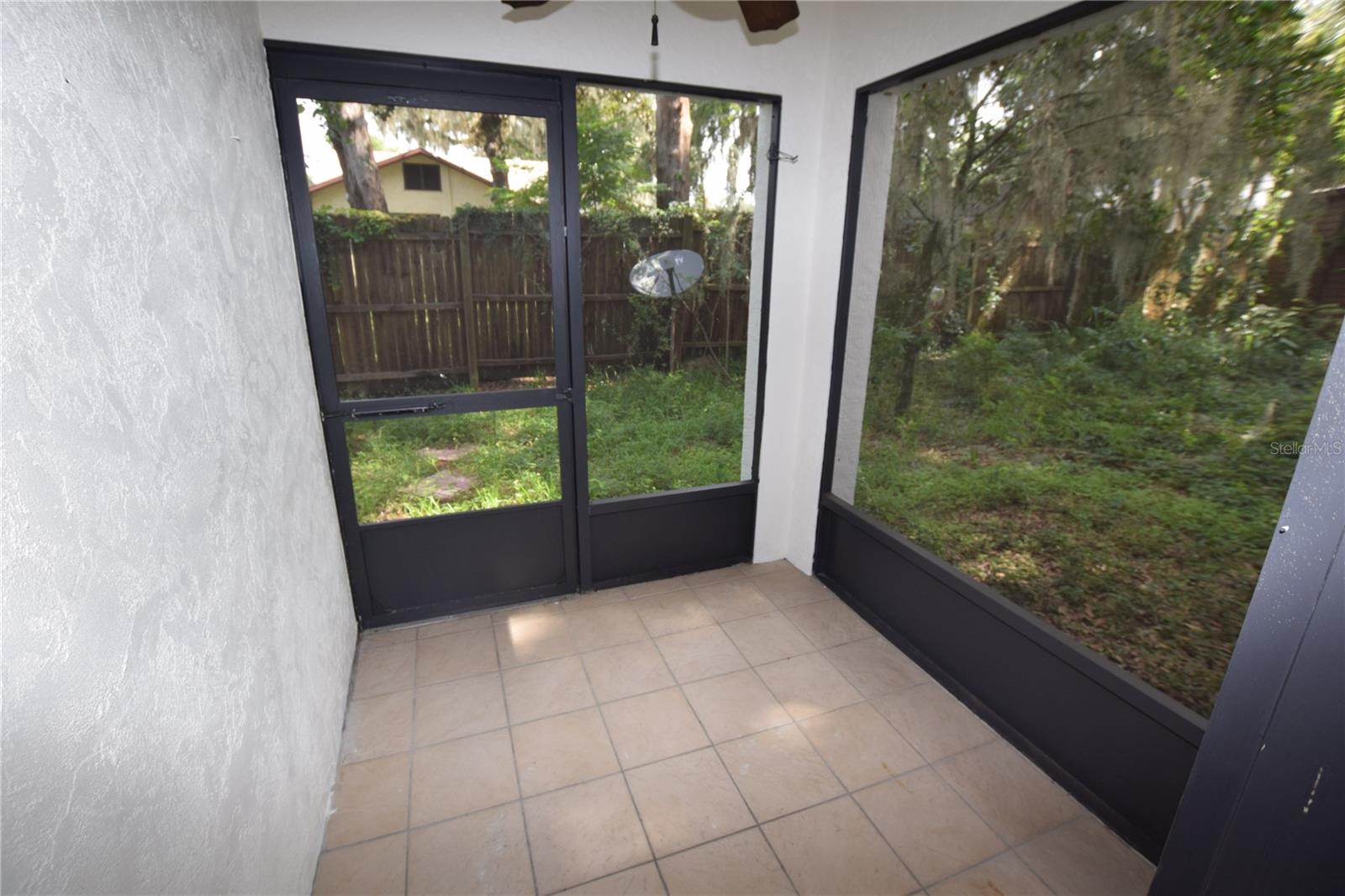 Image 3 of 25 For 908 Sumter Street