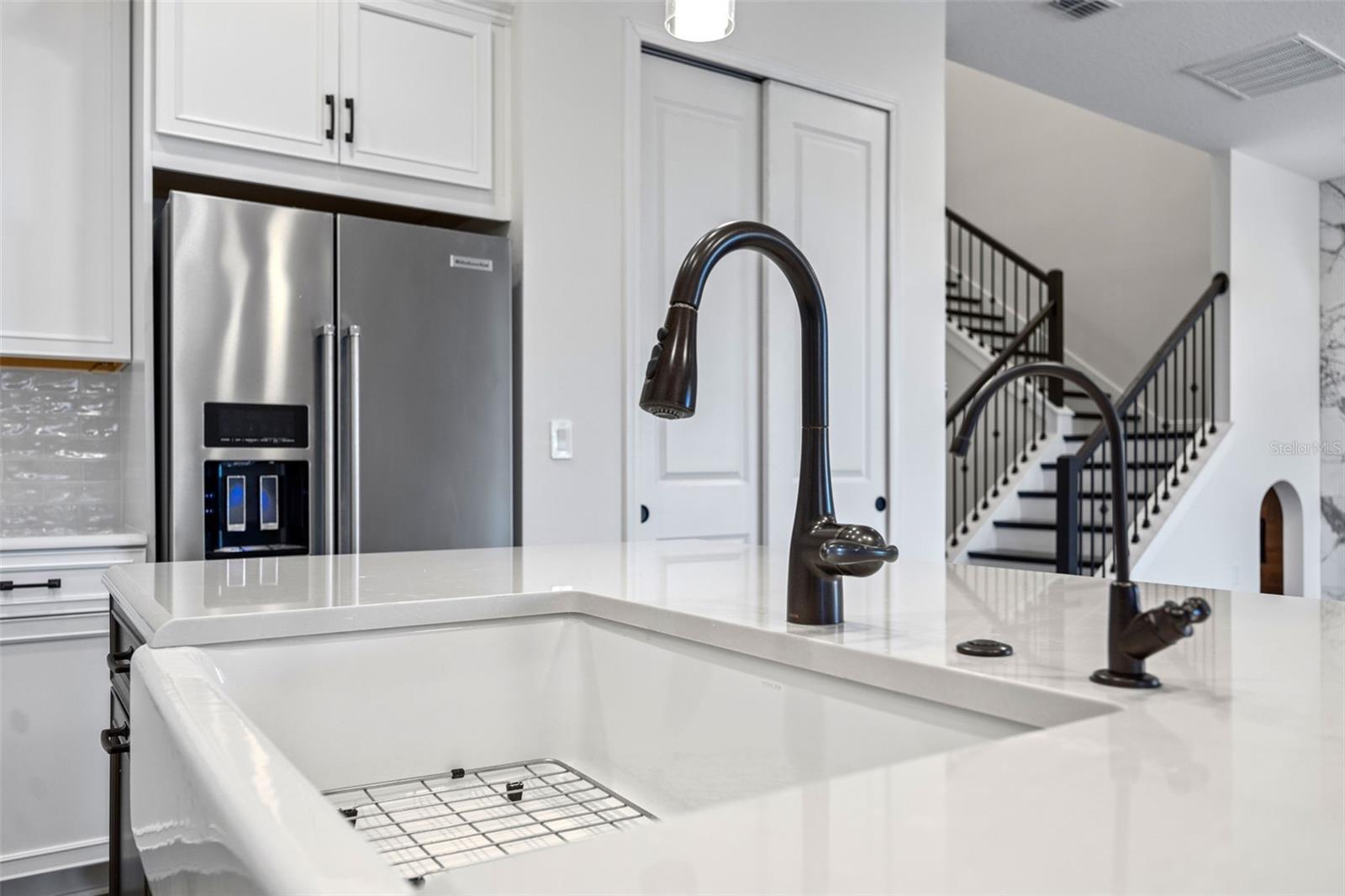 Image 14 of 49 For 15702 Vetta Drive
