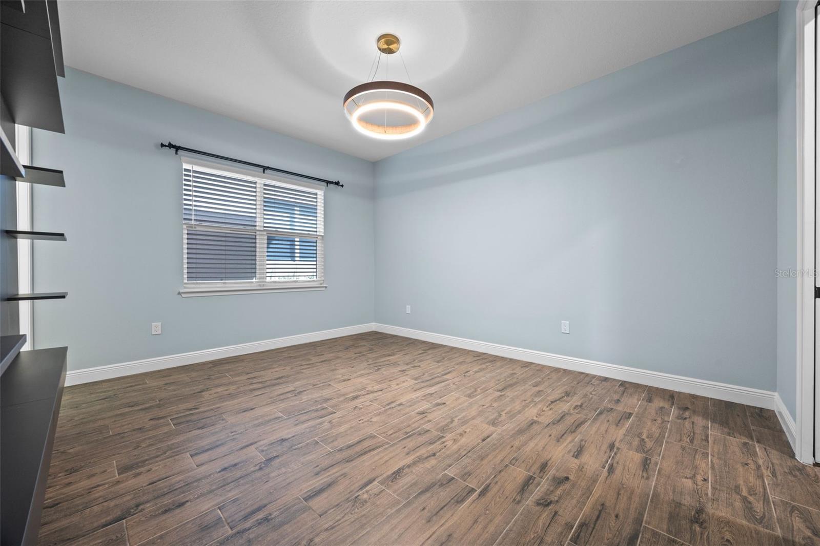 Image 17 of 49 For 15702 Vetta Drive