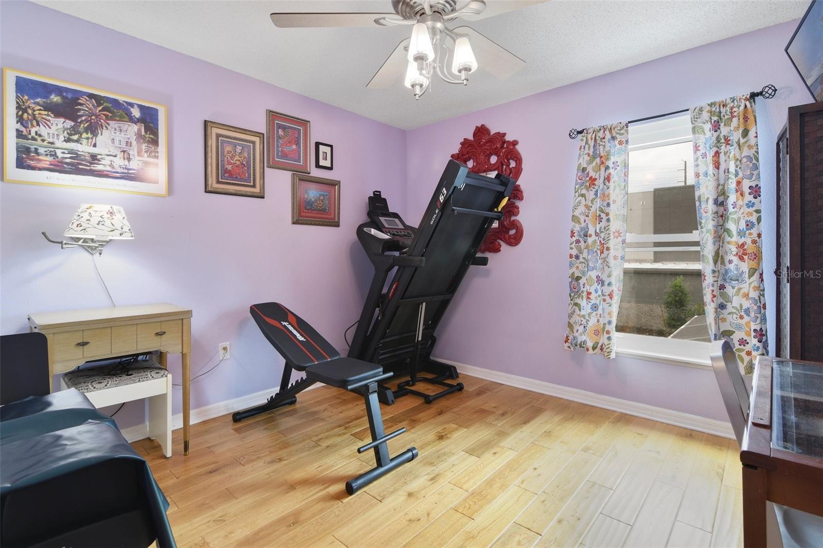 Image 12 of 20 For 4927 Fiske Circle