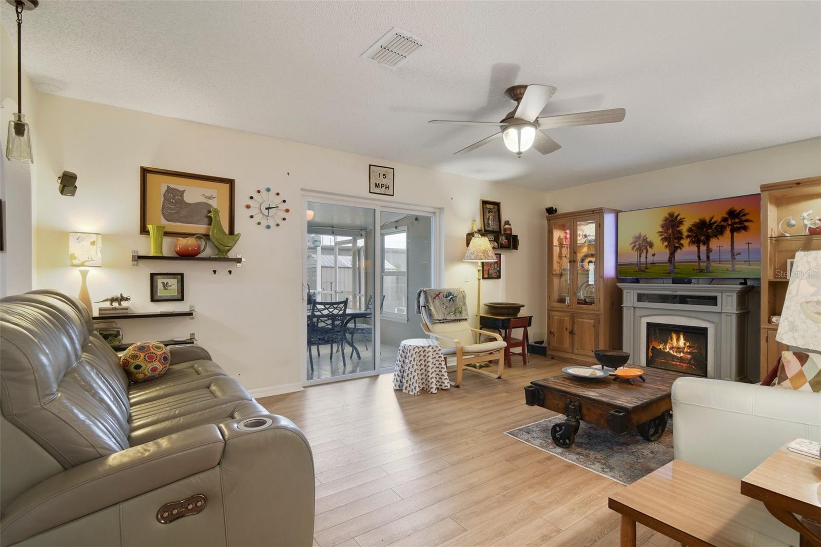 Image 6 of 20 For 4927 Fiske Circle