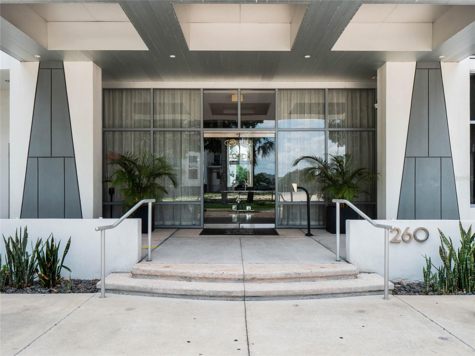 Image 2 of 34 For 260 Osceola Avenue 1207