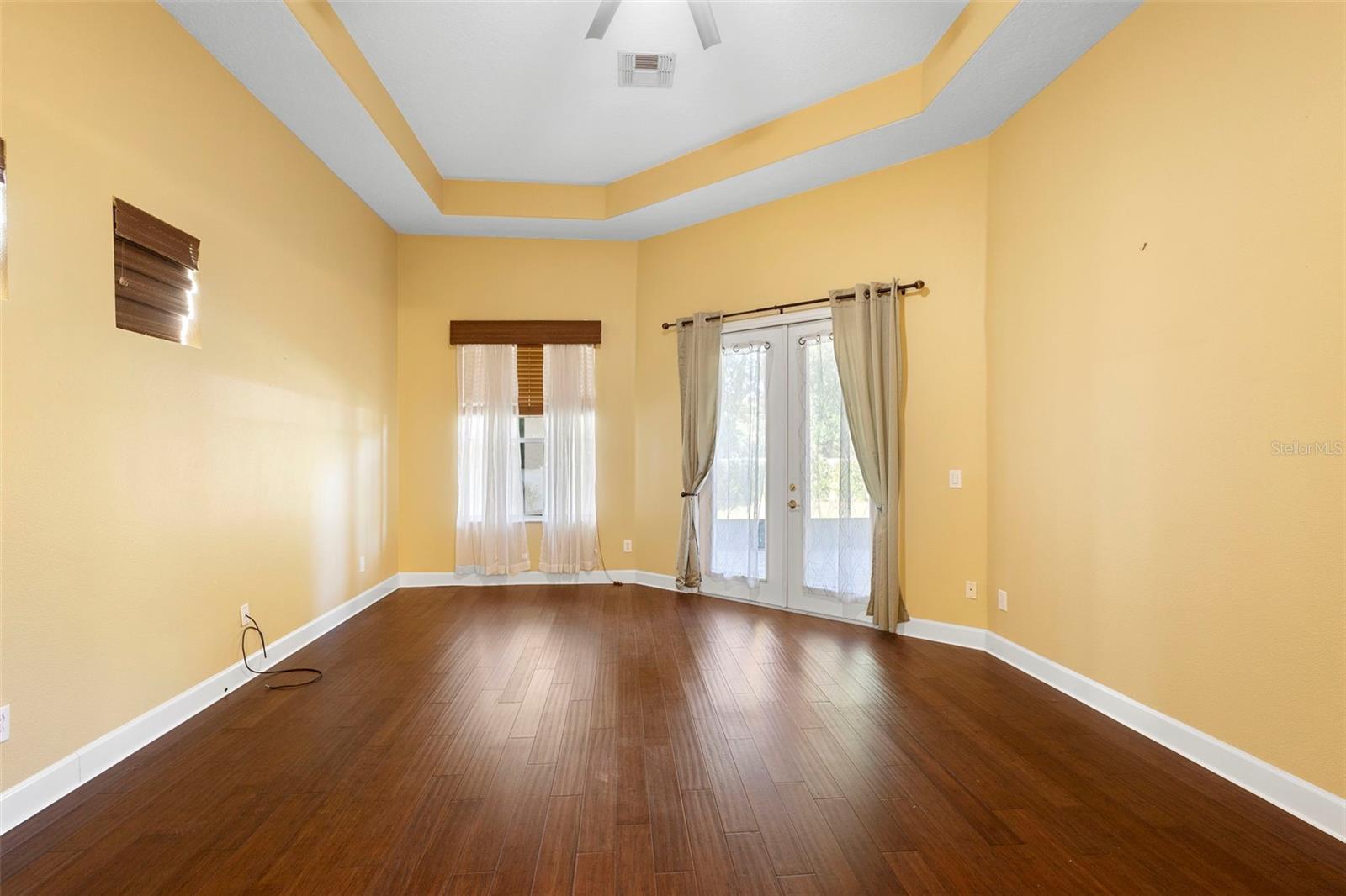Image 30 of 67 For 215 Juniper Ridge Court