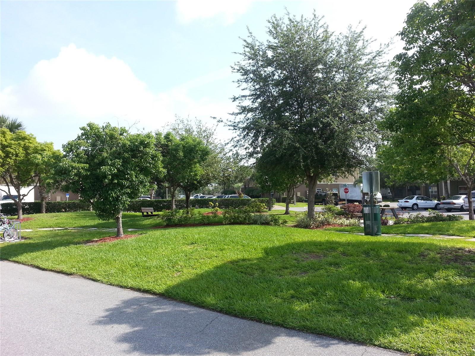 Image 18 of 22 For 9926 Turf Way 8