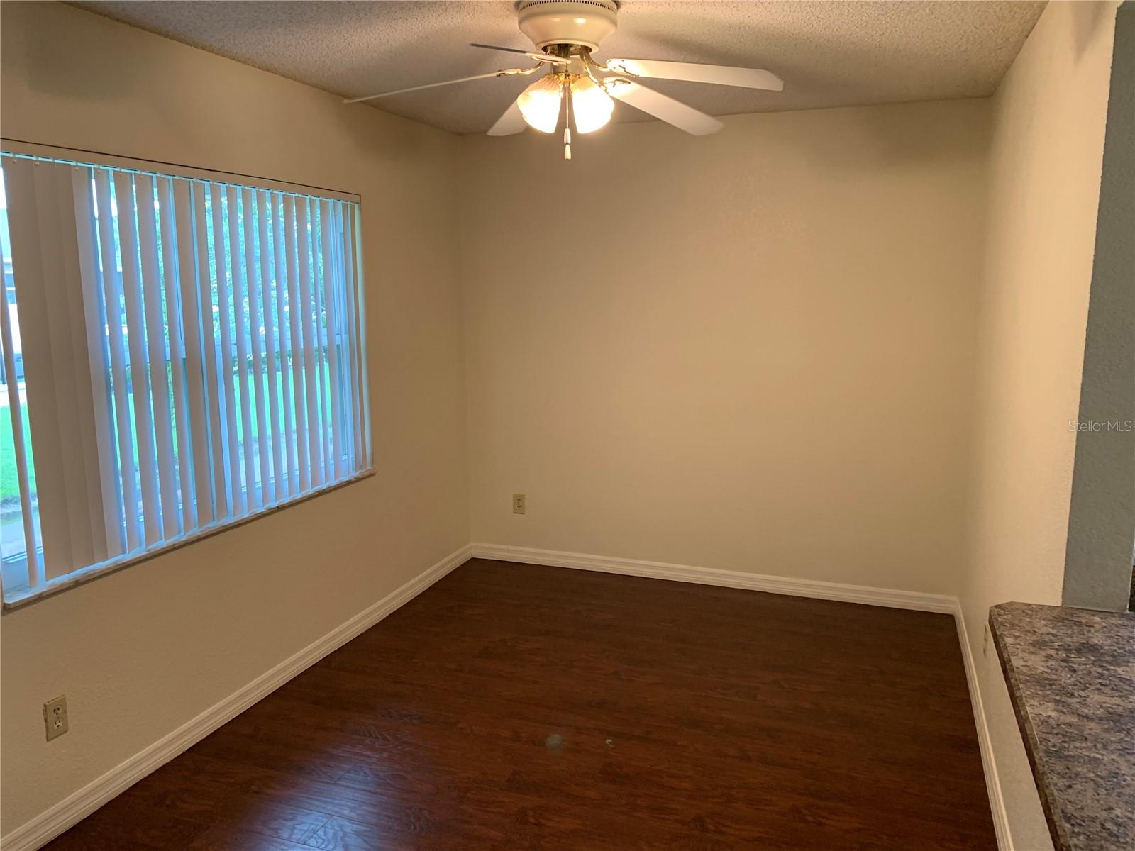 Image 5 of 22 For 9926 Turf Way 8
