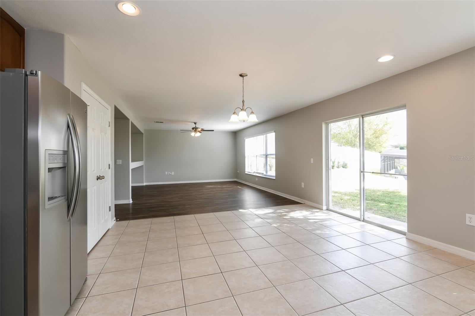 Image 6 of 15 For 511 Elderberry Drive