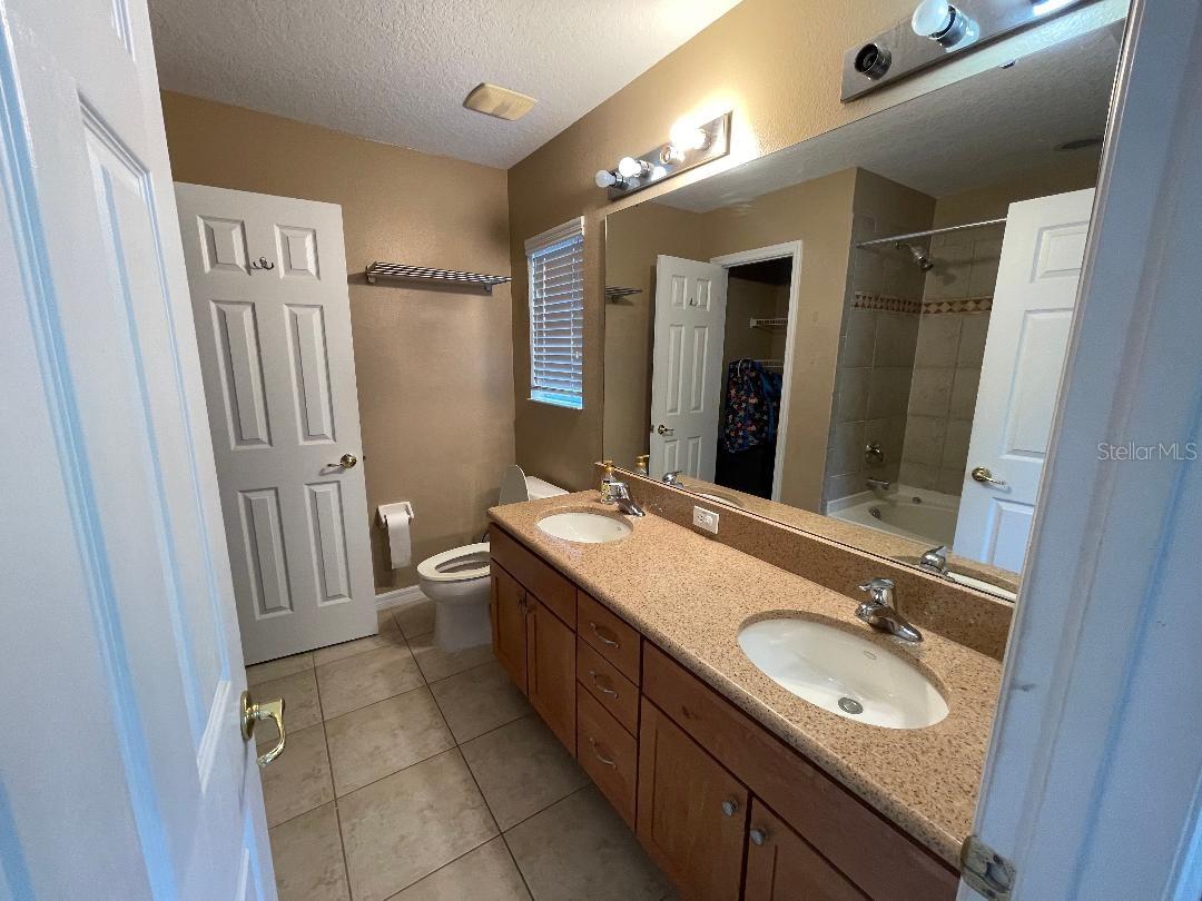 Image 18 of 30 For 8417 Leeland Archer Boulevard