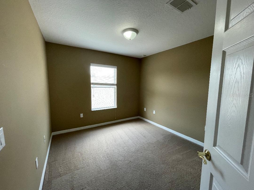 Image 19 of 30 For 8417 Leeland Archer Boulevard