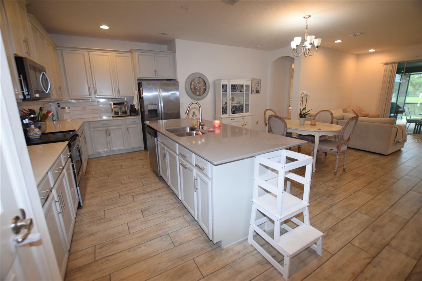 Image 12 of 38 For 2651 Magpie Way