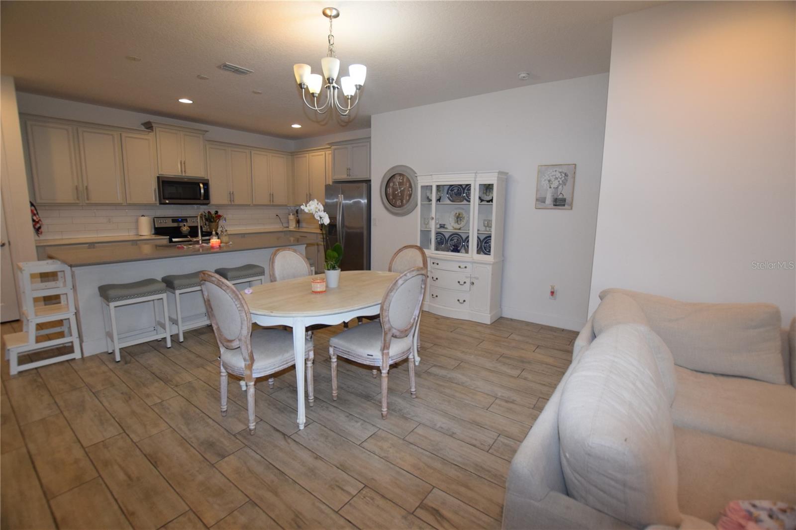 Image 14 of 38 For 2651 Magpie Way