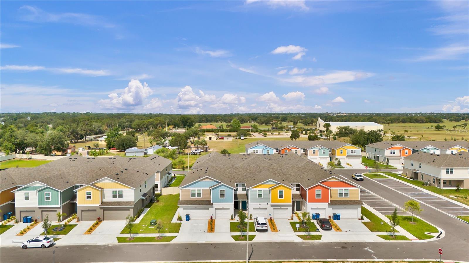 Image 3 of 27 For 4321 Hillock Boulevard