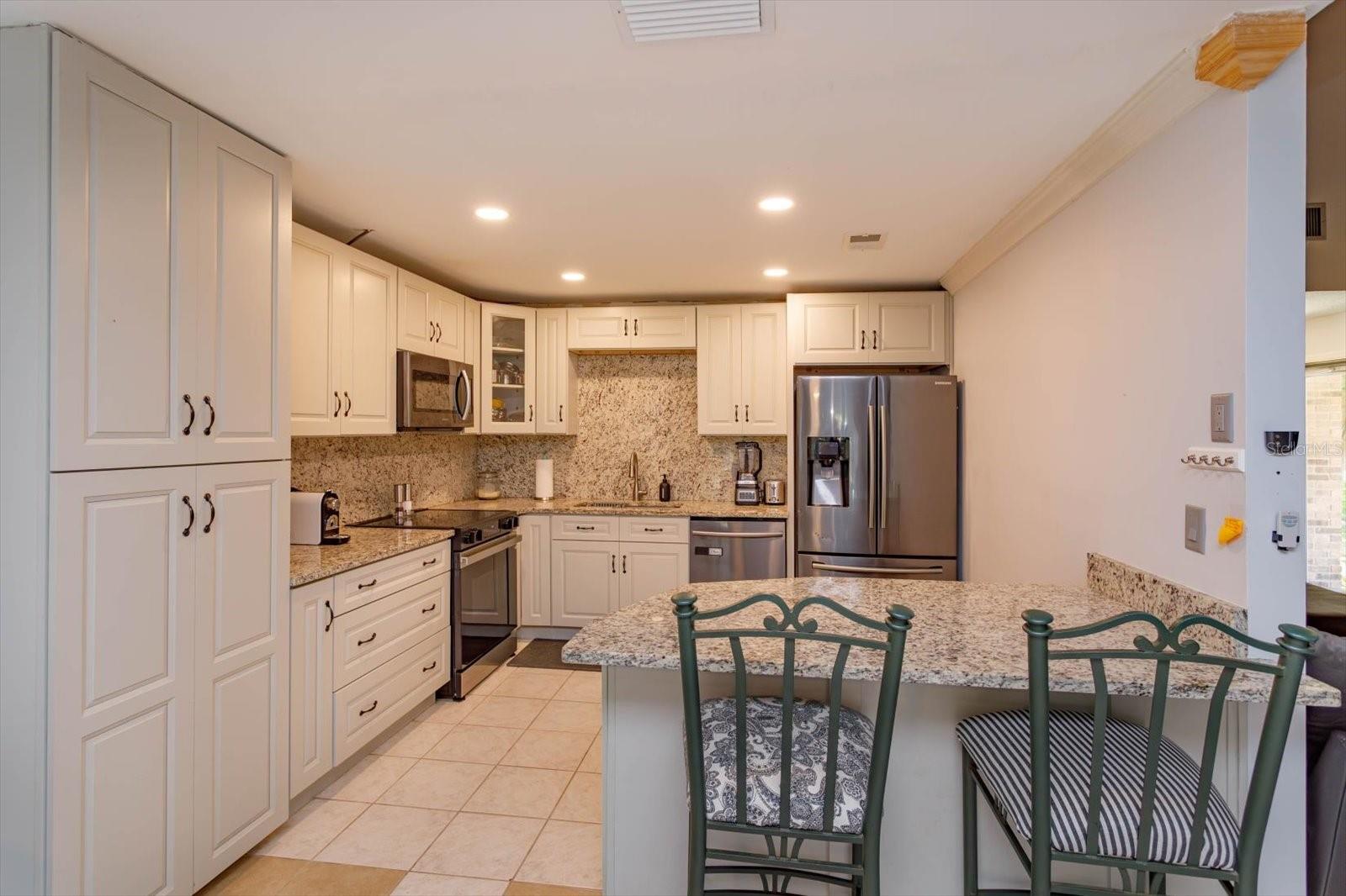 Image 11 of 53 For 470 Oak Haven Drive 470