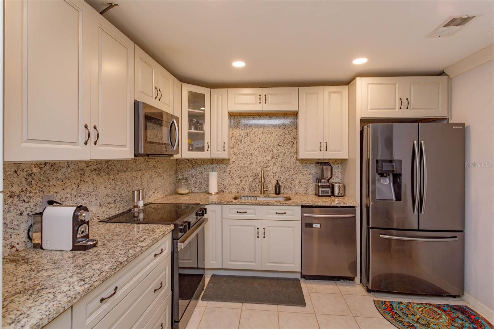 Image 12 of 53 For 470 Oak Haven Drive 470