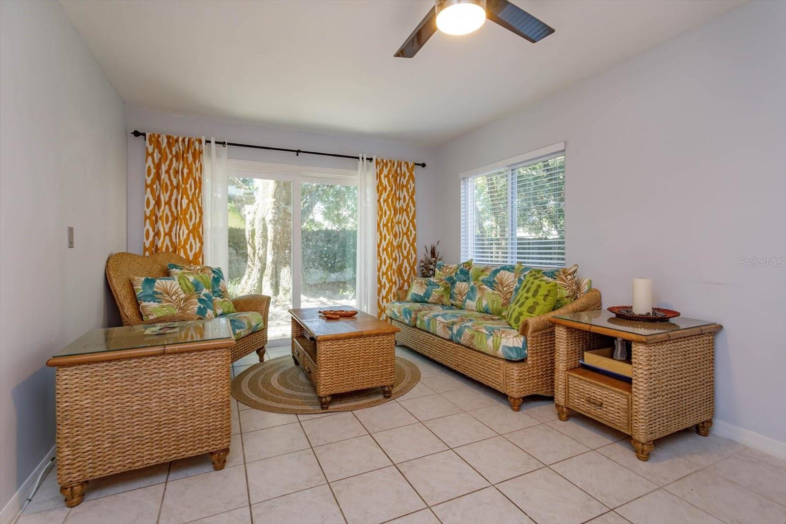 Image 15 of 53 For 470 Oak Haven Drive 470