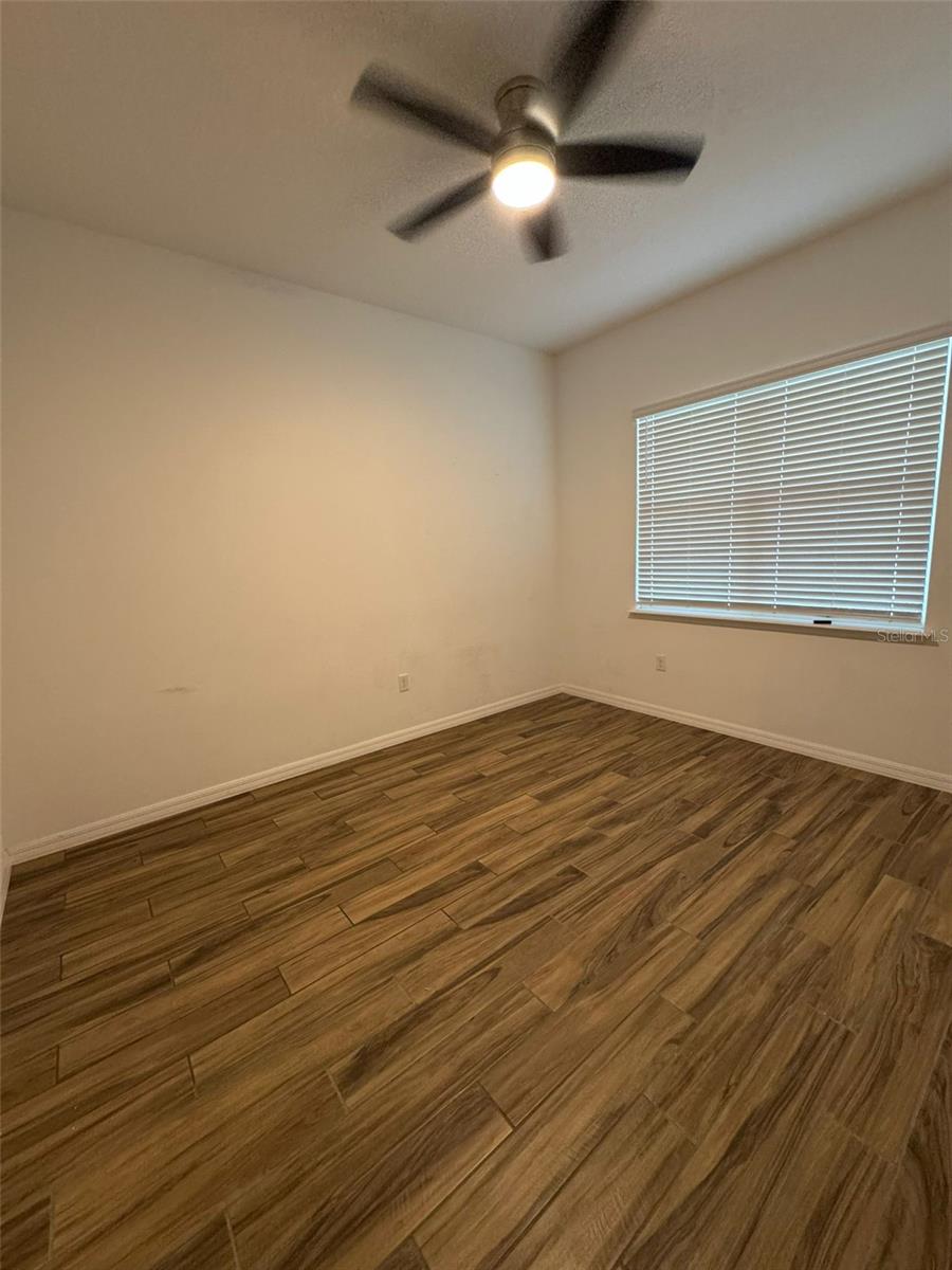 Image 7 of 40 For 15776 Sweet Lemon Way