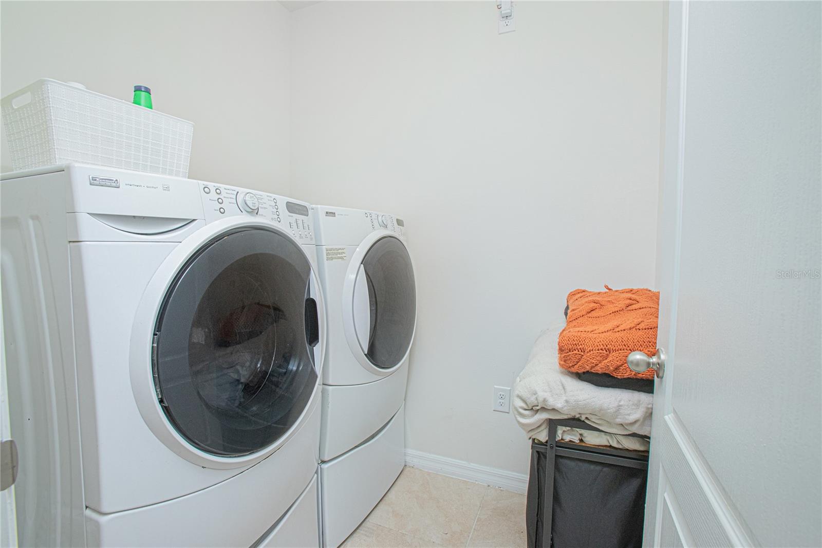 Image 13 of 18 For 3479 Courtland Boulevard