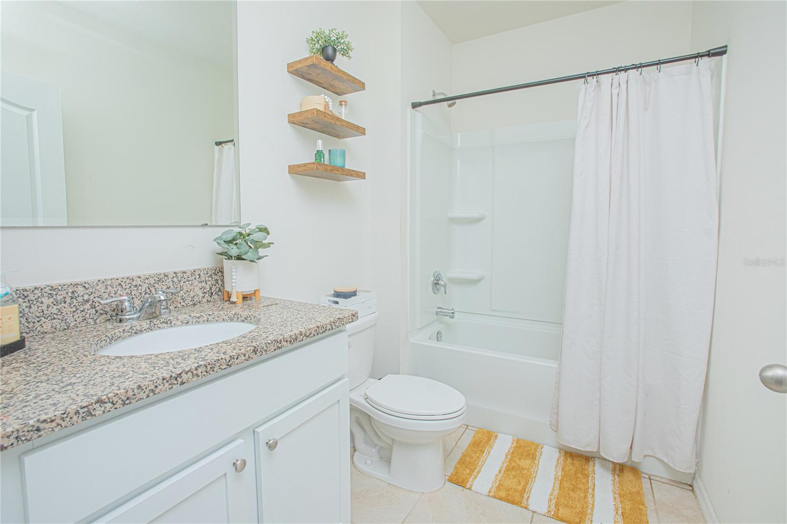 Image 16 of 18 For 3479 Courtland Boulevard
