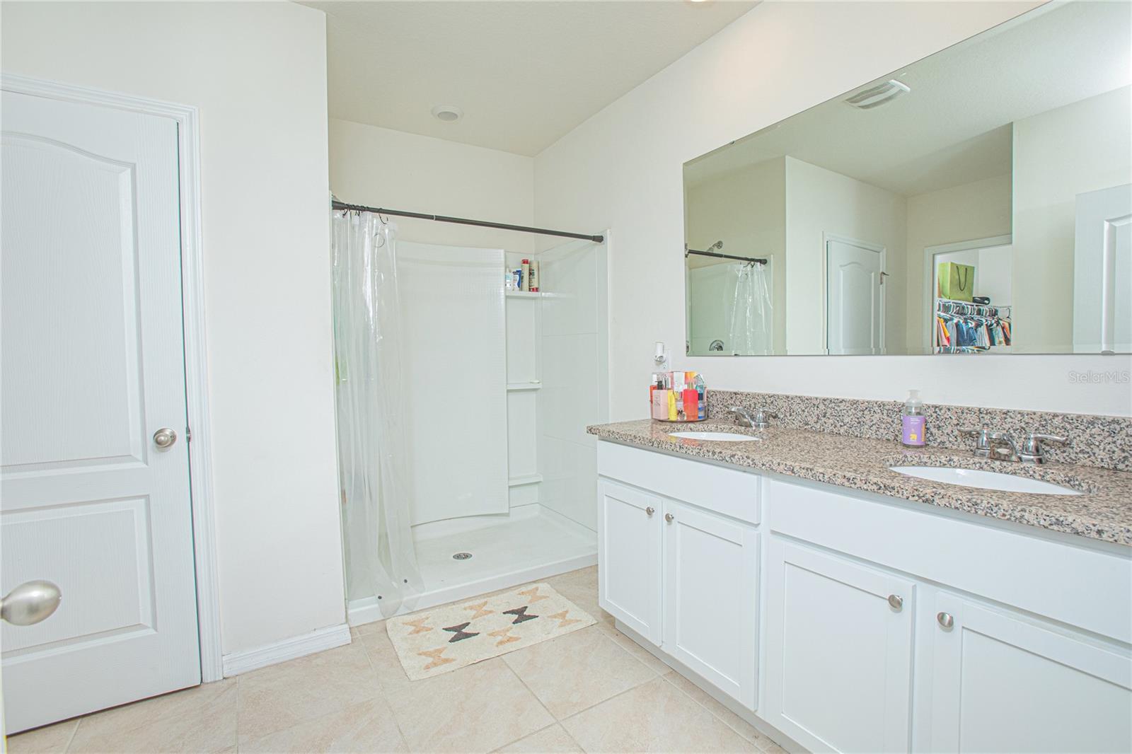 Image 5 of 18 For 3479 Courtland Boulevard