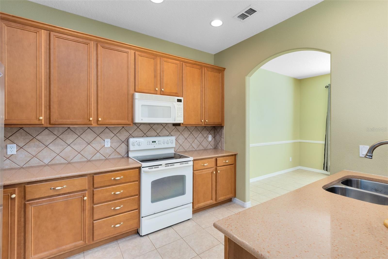 Image 12 of 33 For 2153 Cypress Villas Drive