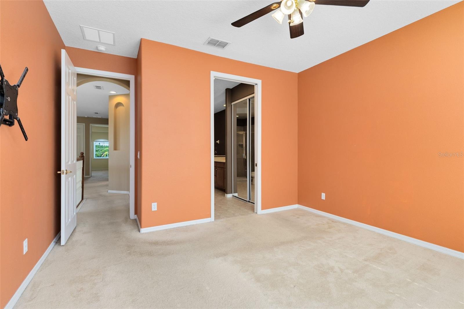 Image 19 of 33 For 2153 Cypress Villas Drive