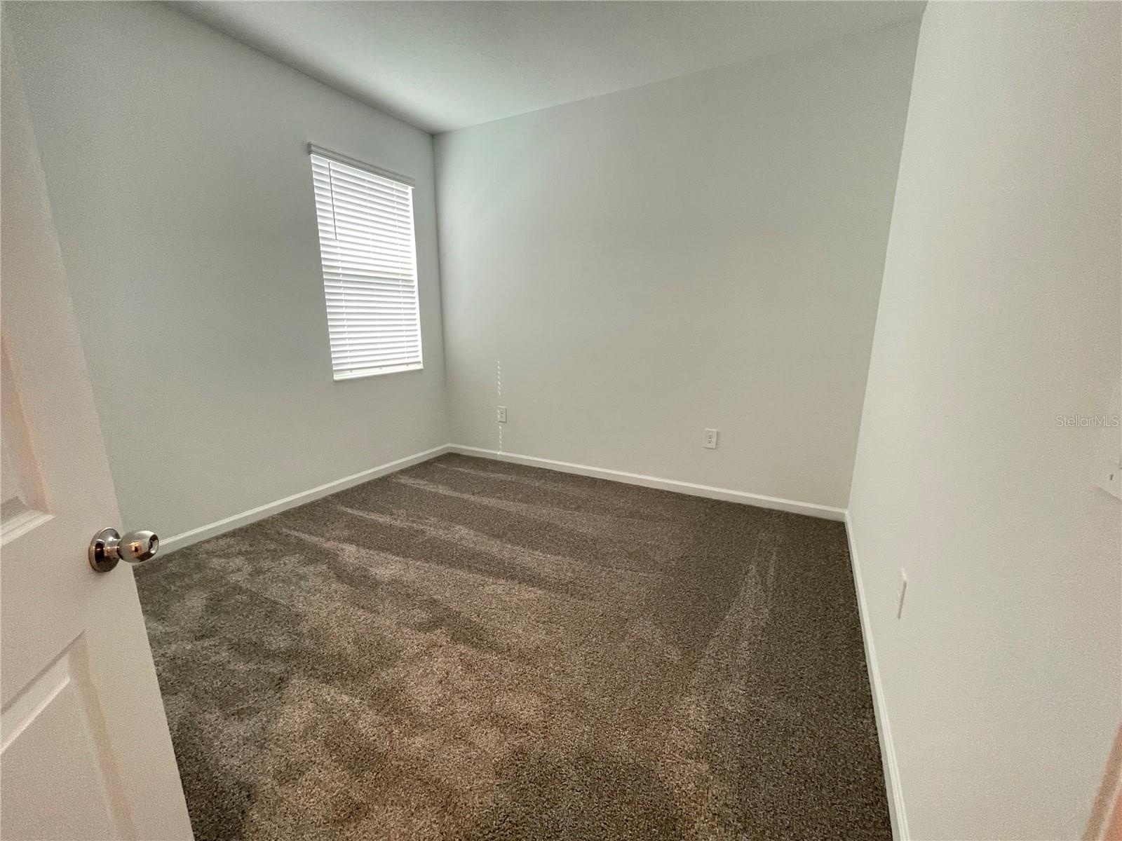 Image 10 of 22 For 1424 Brentwood Drive