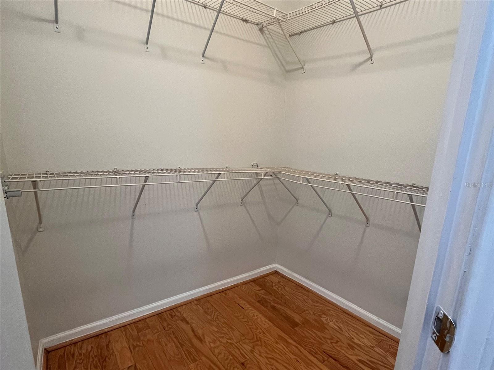Image 8 of 11 For 2013 Tizewell Circle 1408