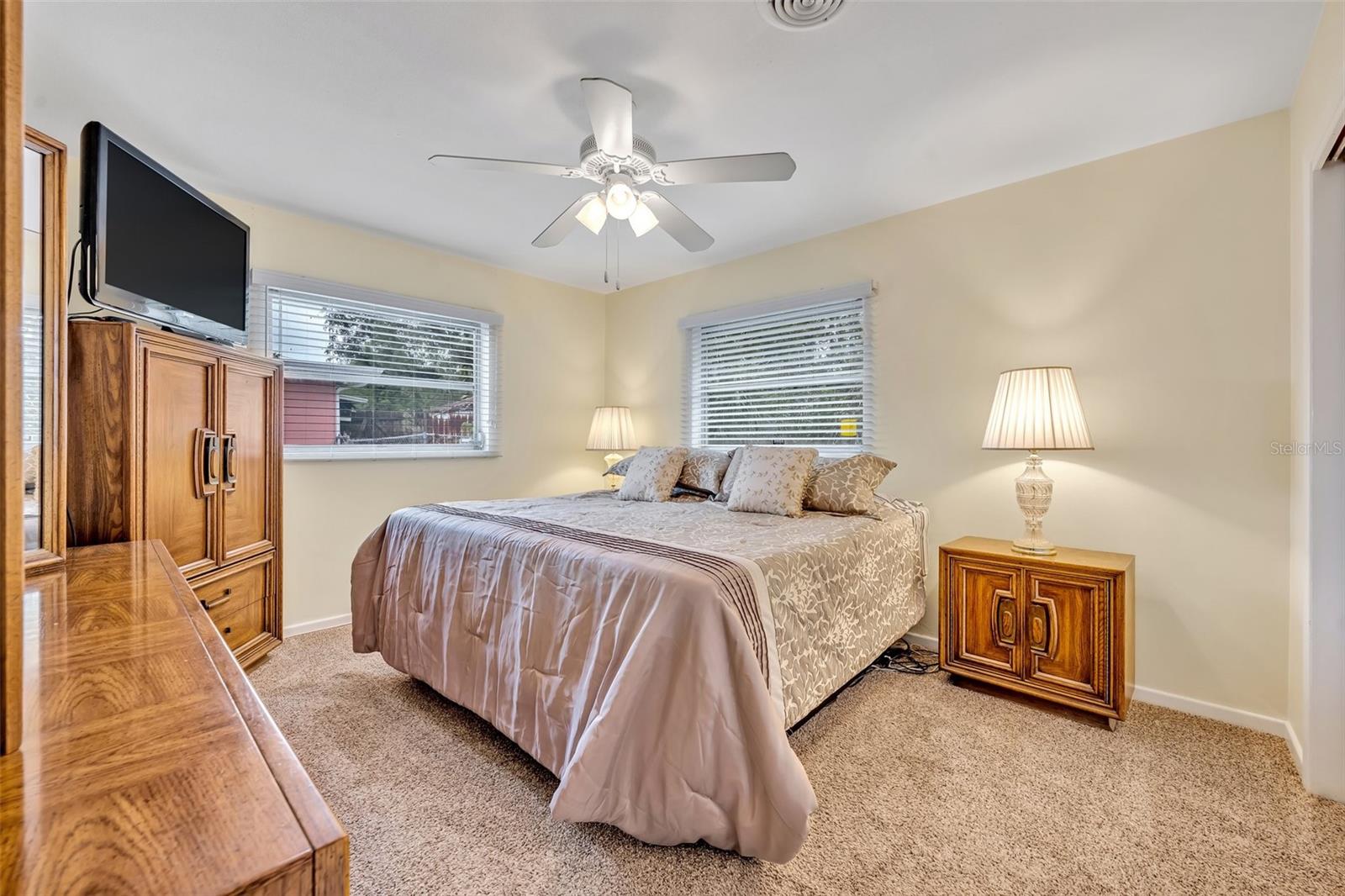 Image 21 of 48 For 806 Bear Lake Road